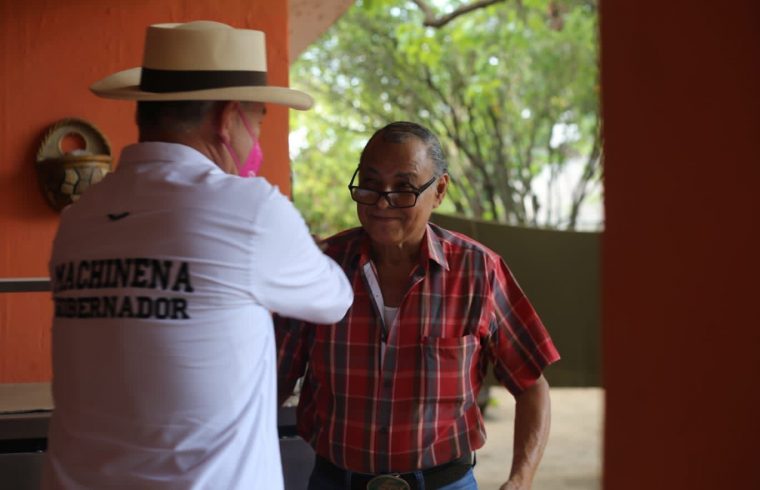 Machinena Unico Candidato Digno Del Voto Del Pri Carlos Arteaga Vision Noticias