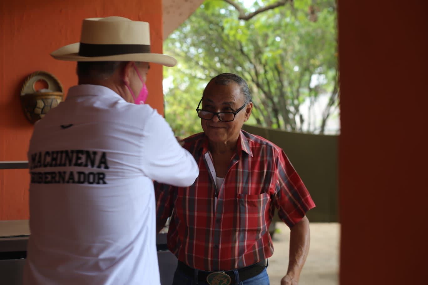 Machinena Unico Candidato Digno Del Voto Del Pri Carlos Arteaga Vision Noticias